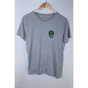Suspicious Antwerp Men's Small Gray Short Sleeve Skull Patch T-Shirt